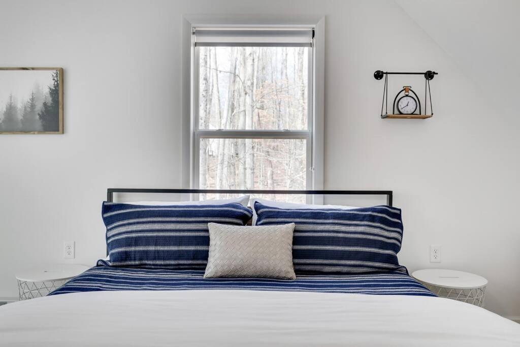*dog Friendly* Poconos Arrowhead Cozy Haven